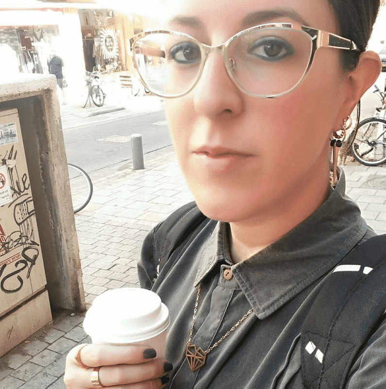 שני קוג'מן מעצבת תכשיטים